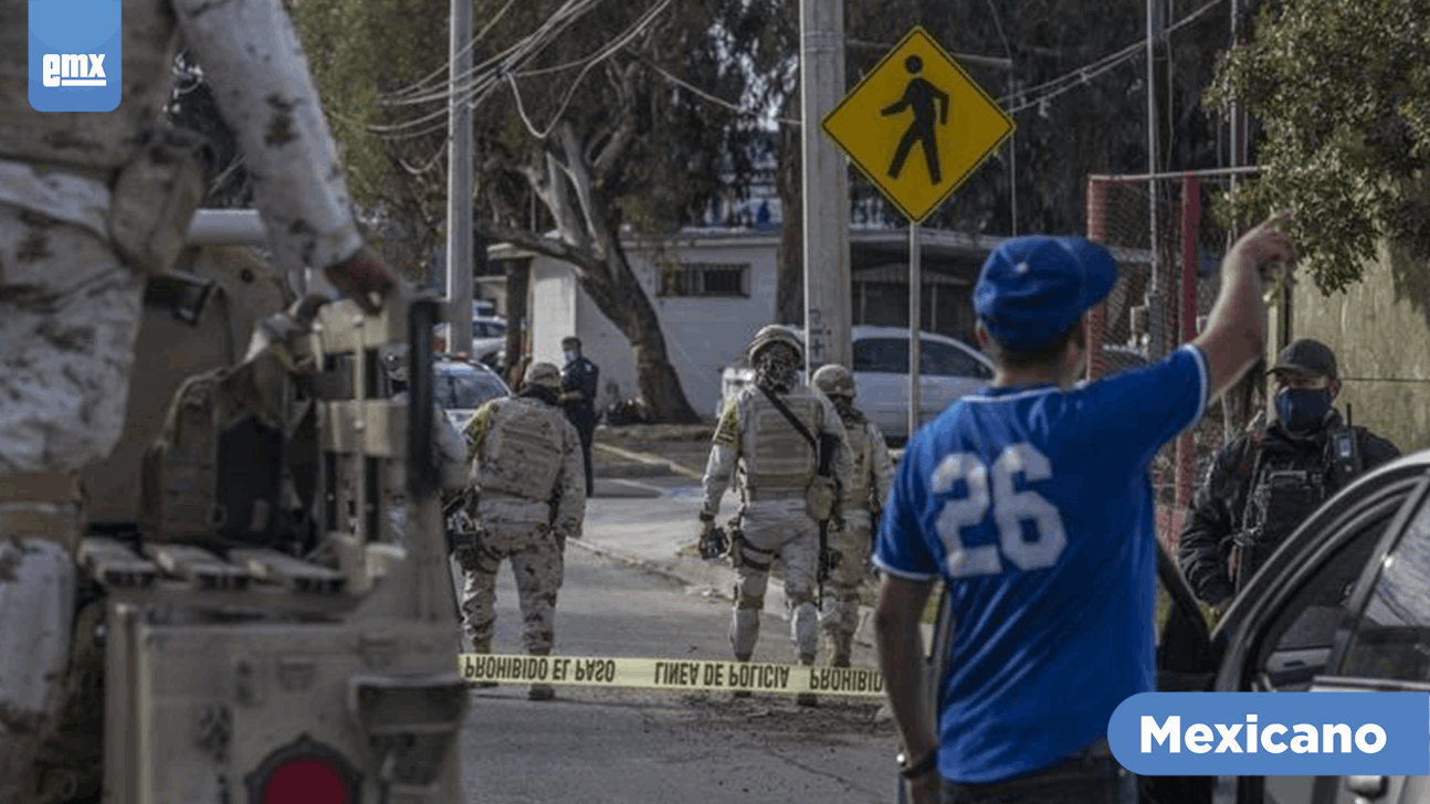 EMX-Logran retirar 104 armas de las calles en Tijuana