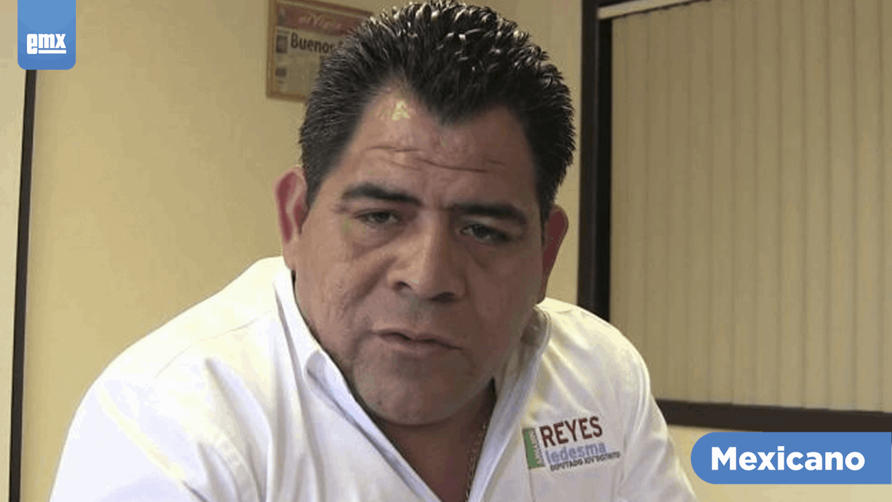EMX-Armando Reyes... Desplantes bestiales en el aeropuerto de Tijuana