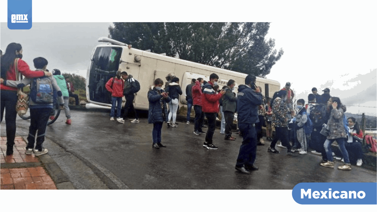 EMX-Un bus escolar con 16 niños a bordo se accidentó en Tocancipá