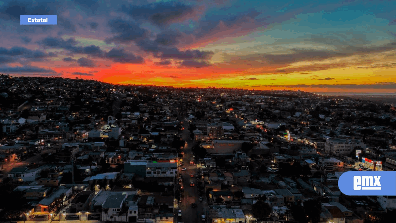 Colorido atardecer en Tijuana antes de lluvias de miérco El Mexicano