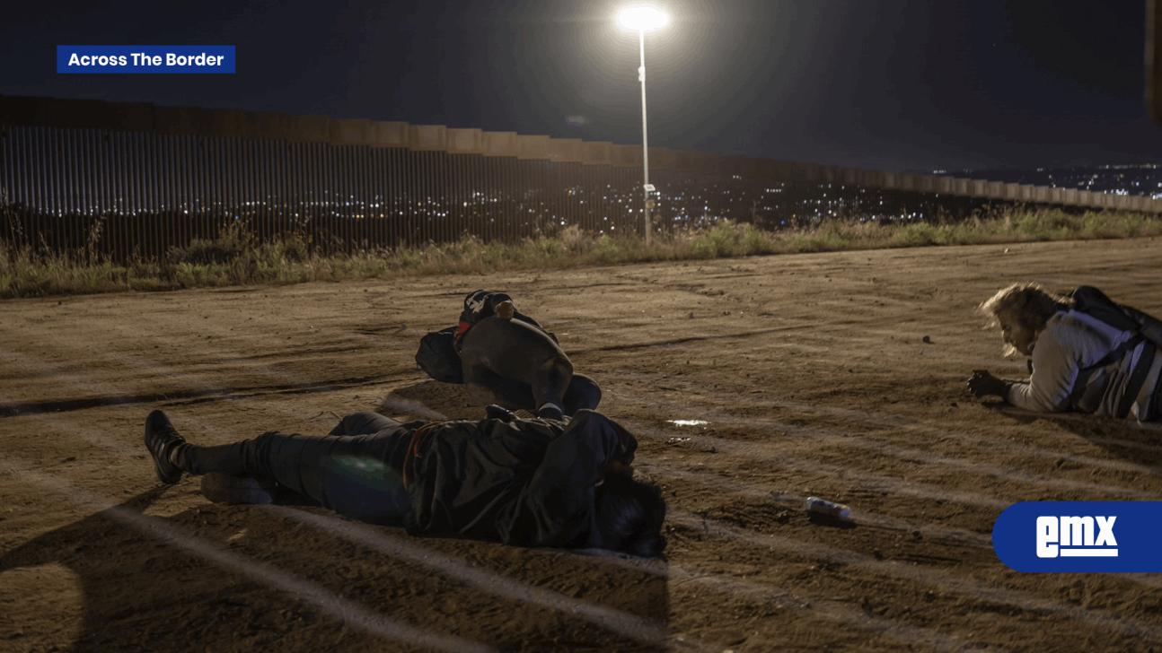 EMX-Caen tres mujeres migrantes de lo alto del muro fronterizo en Tijuana