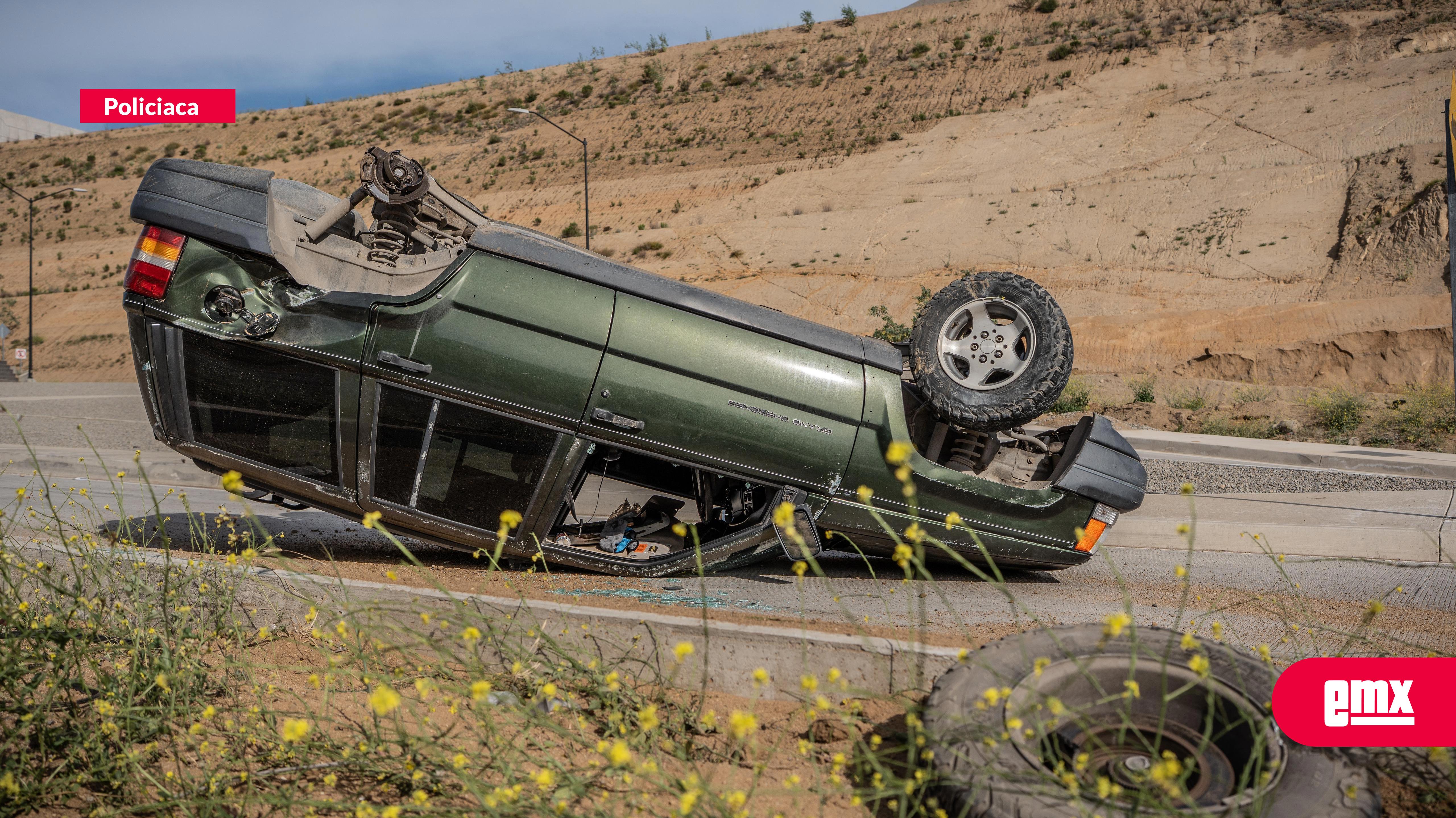 EMX-Valcó-su-camioneta-y-la-abandonó
