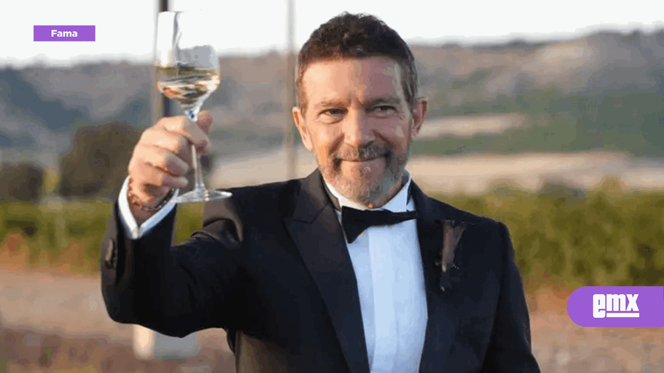 EMX-Antonio-Banderas-celebra-la-boda-de-su-hija-y-brinda-con-la-prensa