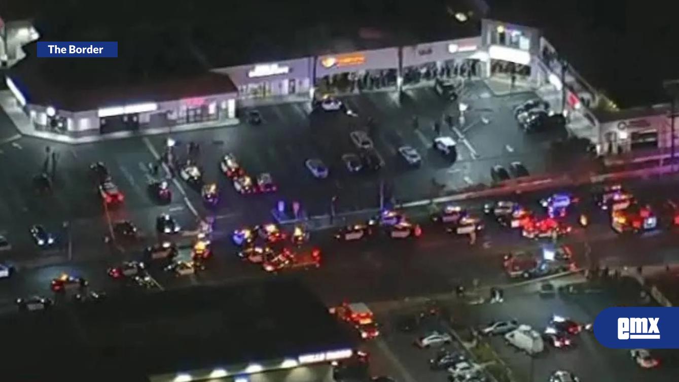 EMX-Al-menos-dos-muertos-y-decenas-de-detenidos-tras-tiroteo-en-centro-comercial-de-Los-Ángeles