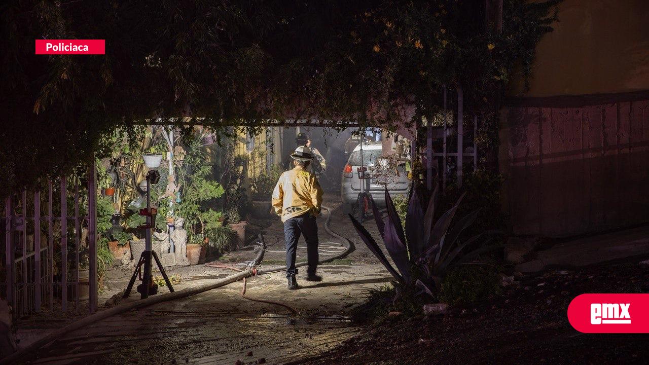 EMX-Dos-jóvenes-mueren-calcinados-durante-incendio-de-una-vivienda-en-Empleado-Postal