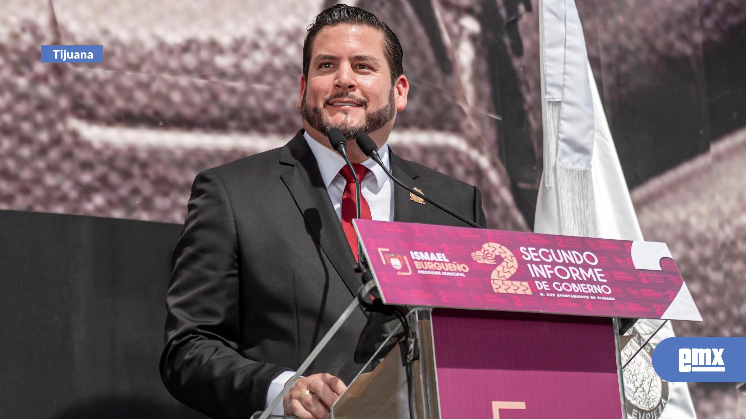 EMX-Detalla-alcalde-Ismael-Burgueño-acciones-en-alumbrado,-seguridad-y-obra-pública-durante-su-segundo-informe