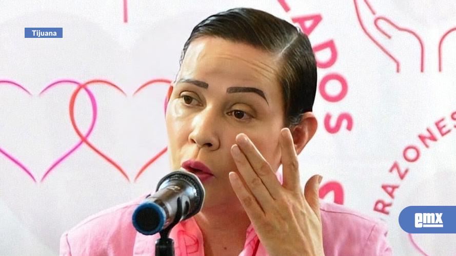 EMX-Reina-enfrenta-metástasis-y-comparte-su-historia-para-inspirar-a-otras-mujeres