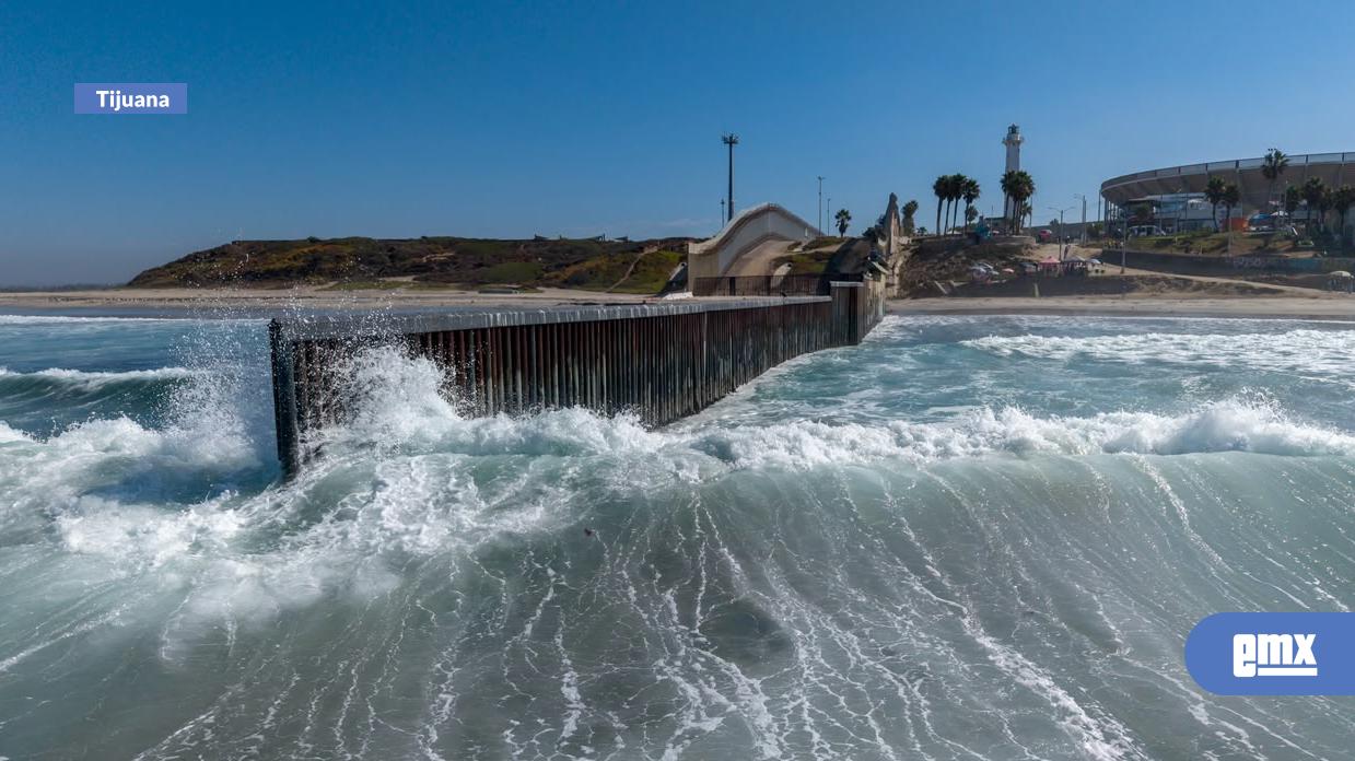 EMX-Registra-Playas-de-Tijuana-marea-alta-durante-la-mañana