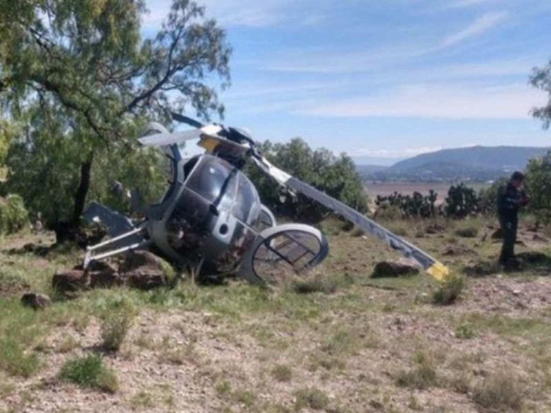 EMX-Cae helicóptero de la Fuerza Aérea en límites de Hidalgo y Edomex
