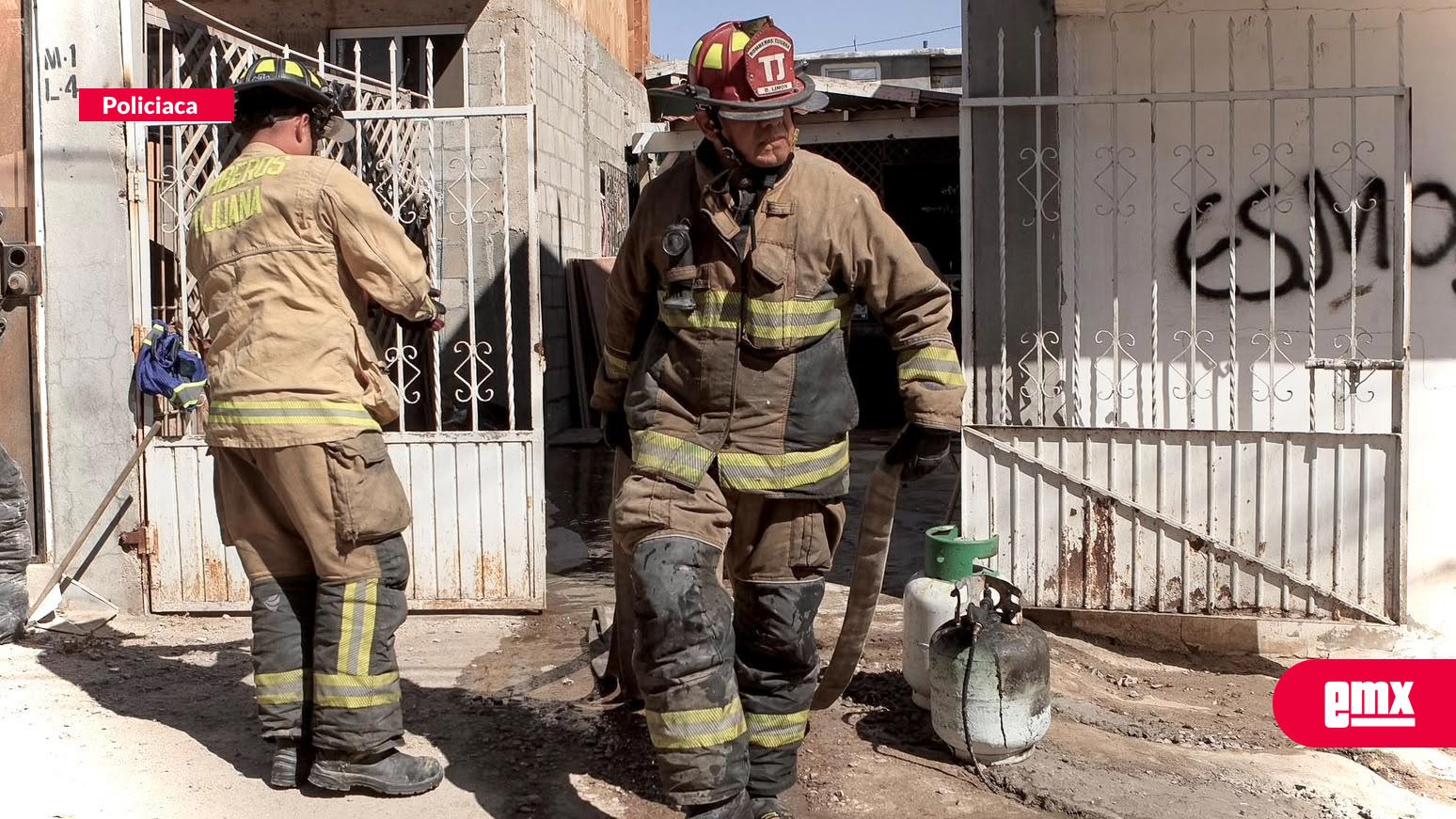 EMX-Explosión-y-fuga-de-gas-en-Lomas-del-Valle-deja-cuatro-lesionados,-entre-ellos-una-menor