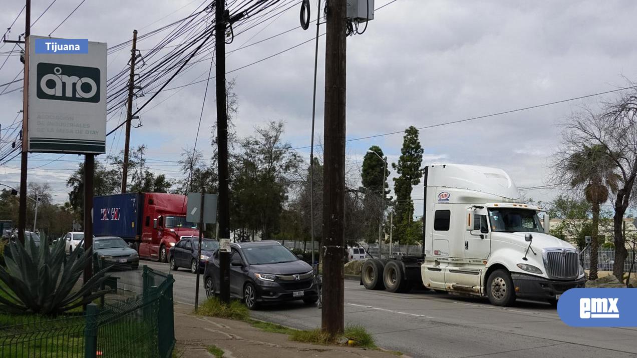 EMX-Transportistas-de-Baja-California-podrían-sumarse-al-paro-nacional;-alertan-por-afectaciones-en-la-frontera