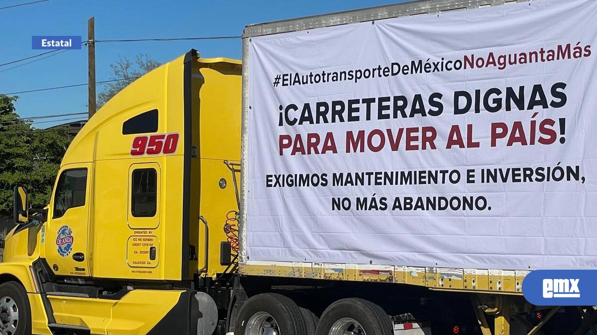 EMX-Realizan marcha transportistas en Mexicali por inseguridad y extorsiones 