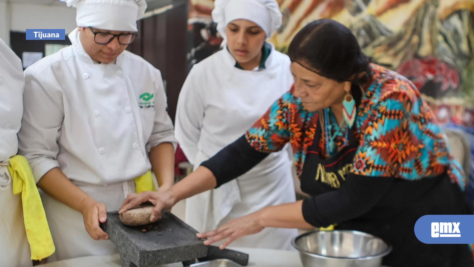 EMX-Cocinas-tradicionales-de-Baja-California-llegan-al-Conalep-Tijuana-II-durante-el-Festival-de-Octubre