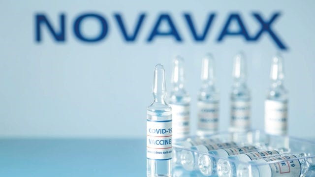 EMX-Vacuna de Novavax muestra eficacia del 90% contra Covid-19