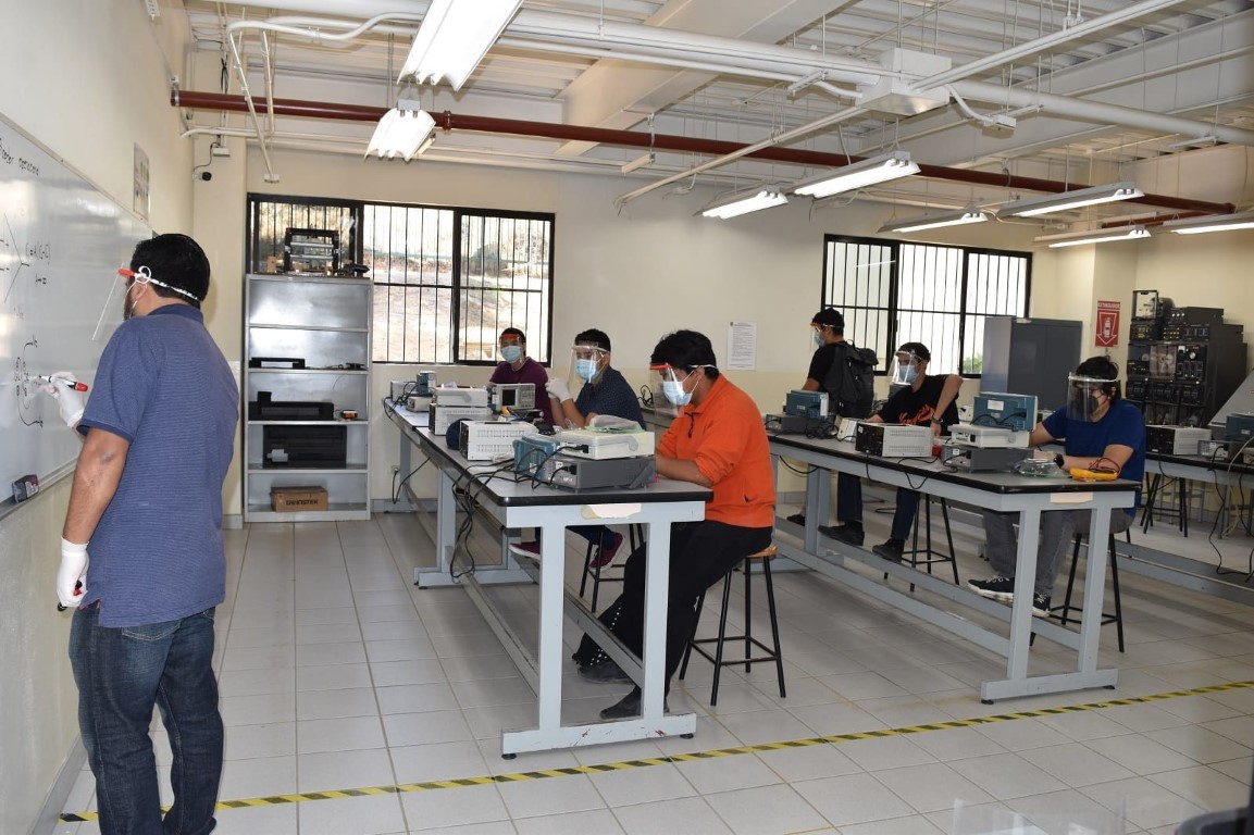 EMX-Avanza programa piloto de clases presenciales en UABC