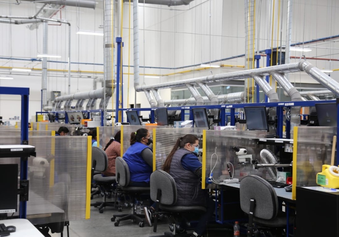 EMX-Regresa personal vulnerable a centros de trabajo 