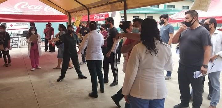 EMX-Se desplazan jóvenes a BC para vacunarse: COTUCO 