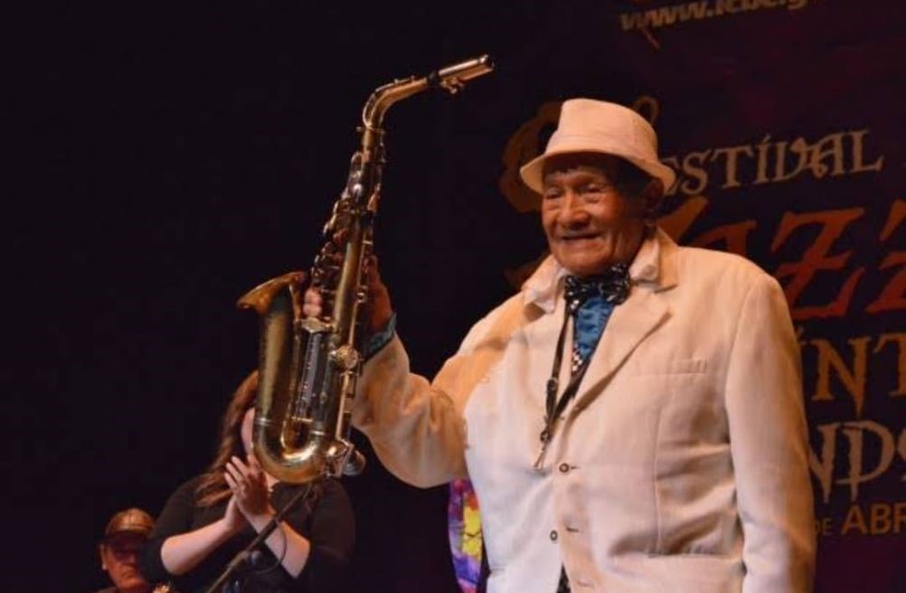 EMX-Rendirán homenaje Jacinto "Chinto" Mendoza