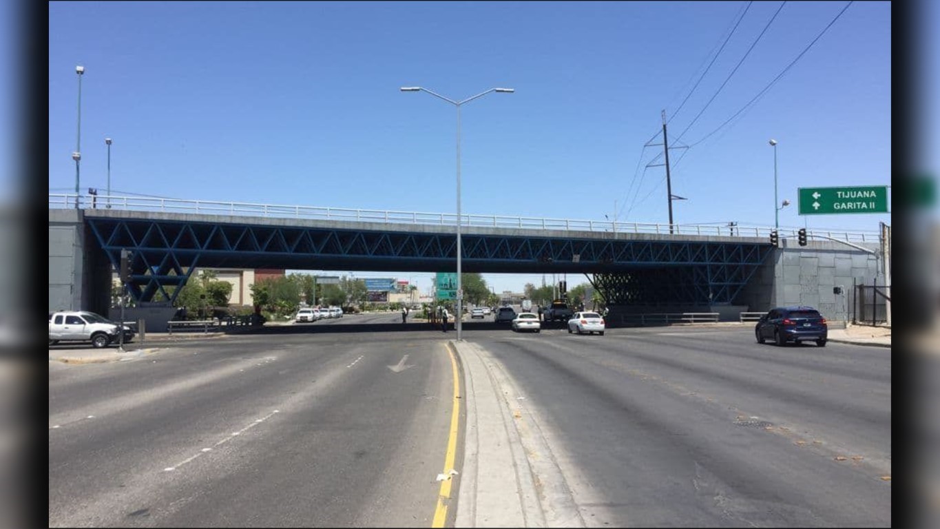 EMX-Continúan revisión de “Puente Pando” en Mexicali