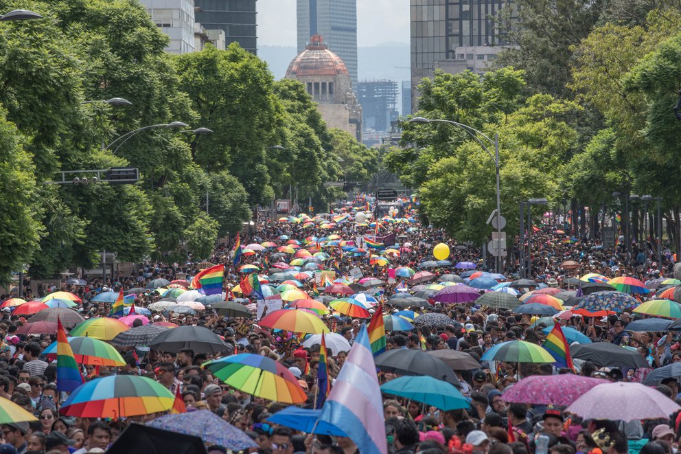 Congreso de CDMX aprobó Ley LGBT; 45 votos a favor - Vimarsana News