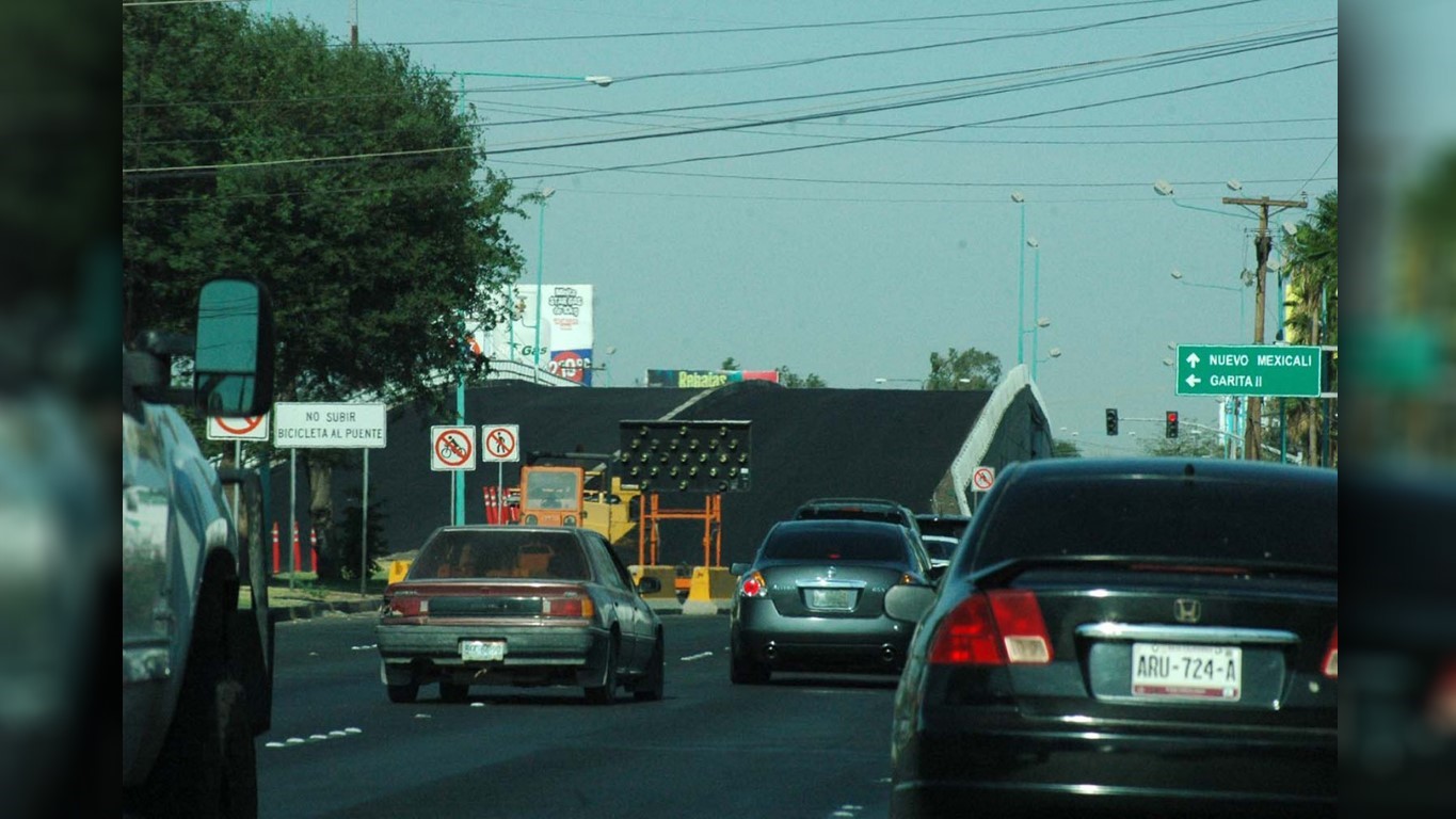 EMX-Avanza rehabilitación de bulevar Lázaro Cárdenas en Mexicali