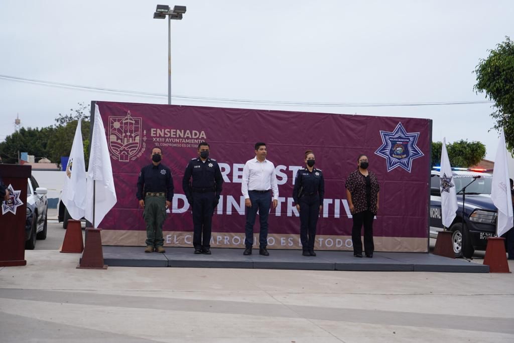 EMX-Valora Ayala desempeño de policías municipales 
