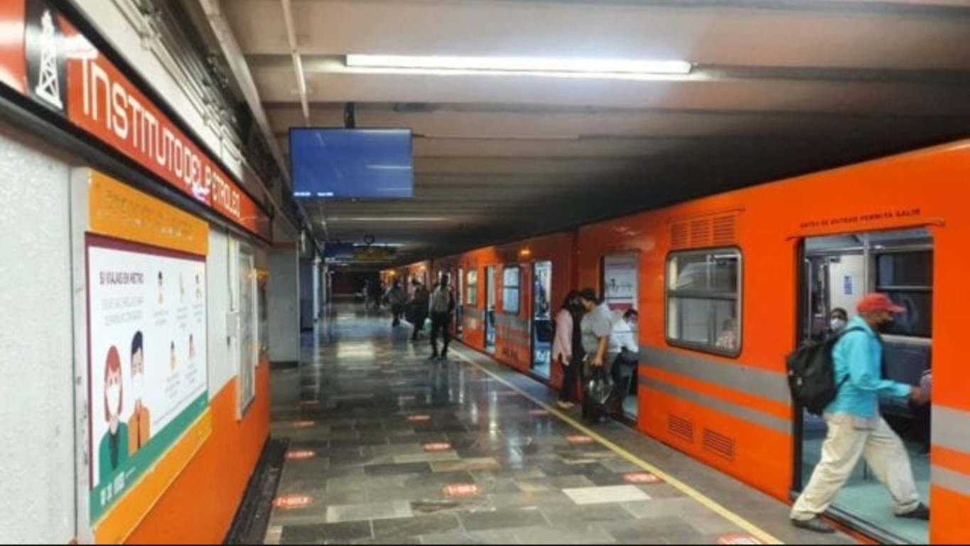 EMX-Metro descarta descarrilamiento en Línea 6; tren se atoró en la vía