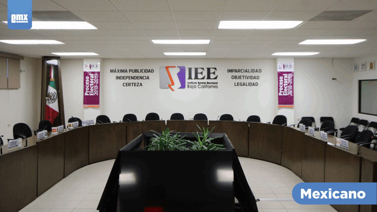 EMX-Gastan casi 19 mil pesos funcionarios del IEE en comida chatarra