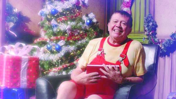 EMX-Chabelo regresa para darle voz a la Navidad en ‘La Villa de Santa Claus’ que este año ofrecerá su tradicional show por streaming.