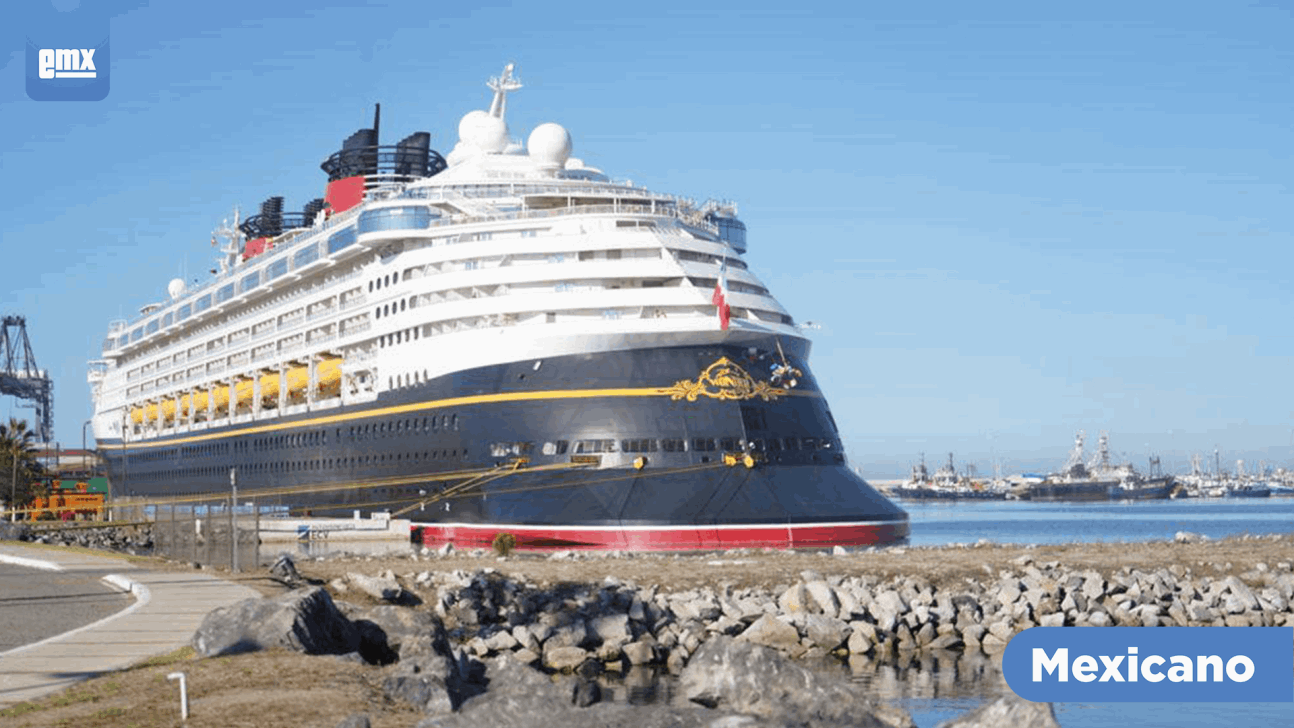EMX-“Disney Wonder” arribó al puerto de Ensenada
