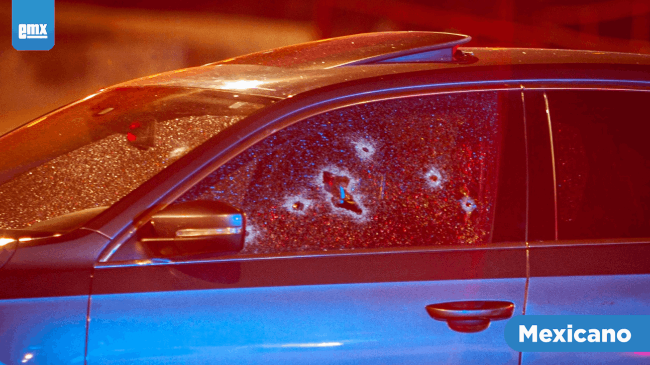 EMX-Balean a joven en estacionamiento de Soriana Los Pinos 