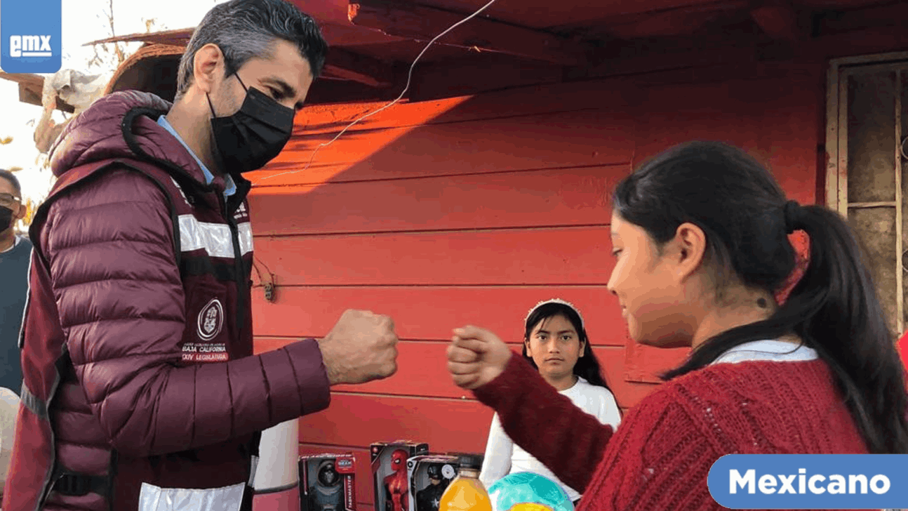 EMX-Festejó Sergio Moctezuma a niños por el Día de Reyes