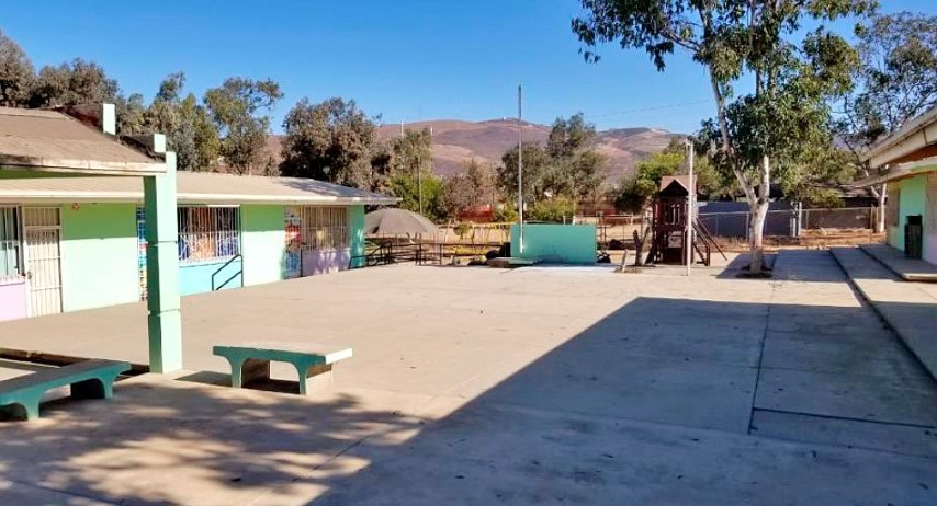 EMX-Vigilan constantemente planteles escolares en la ciudad de Ensenada