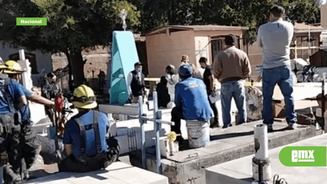 EMX-Hombre muere en la tumba de su hijo al caer y desnucarse