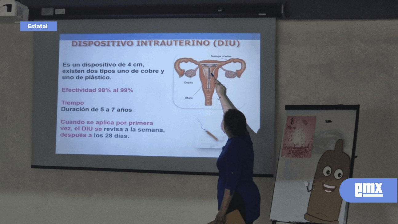 EMX-Capacitan a estudiantes y personal de CONALEP BC en temas de salud 