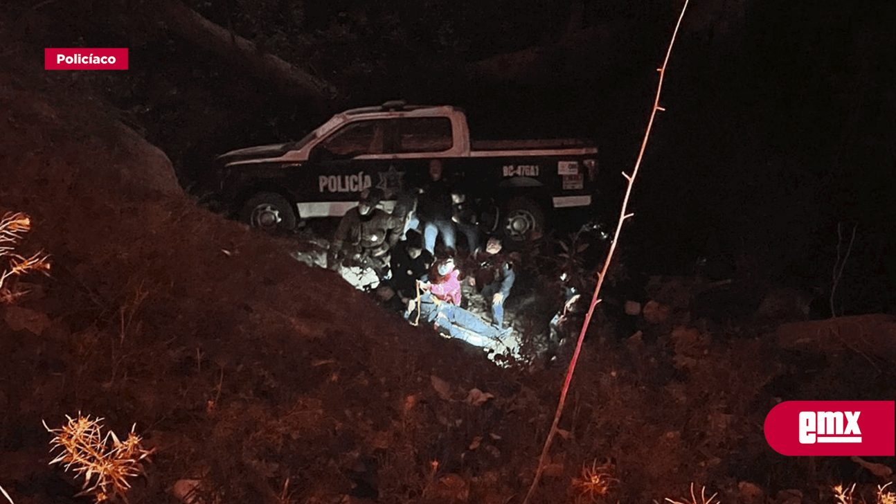 EMX-Balean a sujeto a bordo de su pick up en Playas de Rosarito