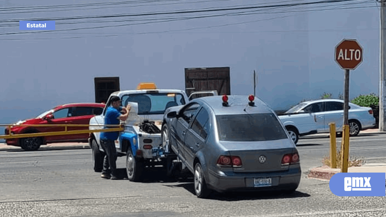 EMX-Acostumbran Mexicalenses Estacionar sus Vehículos en Áreas Prohibidas