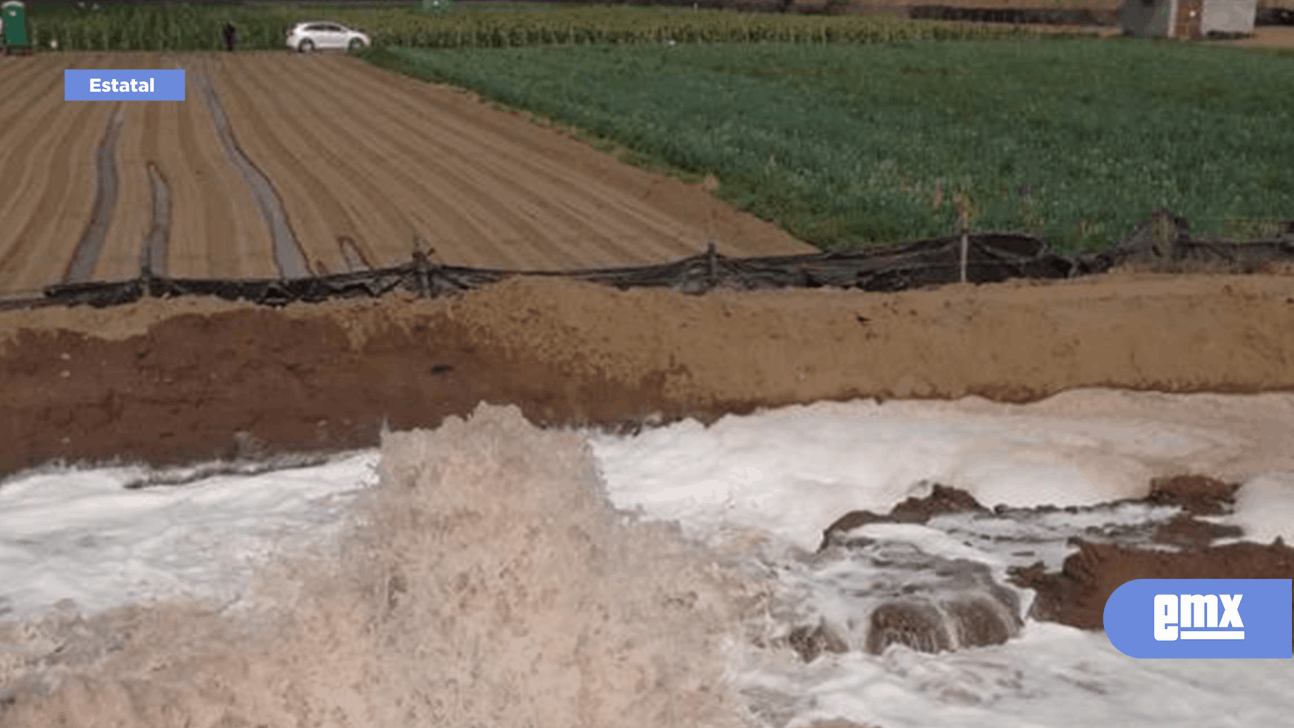 EMX-Truenan tubería de aguas tratadas en Ensenada