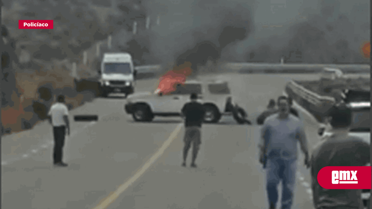 EMX-Fiscalía investiga el bloqueo e incendio de vehículo en la carretera libre Tijuana-Ensenada 