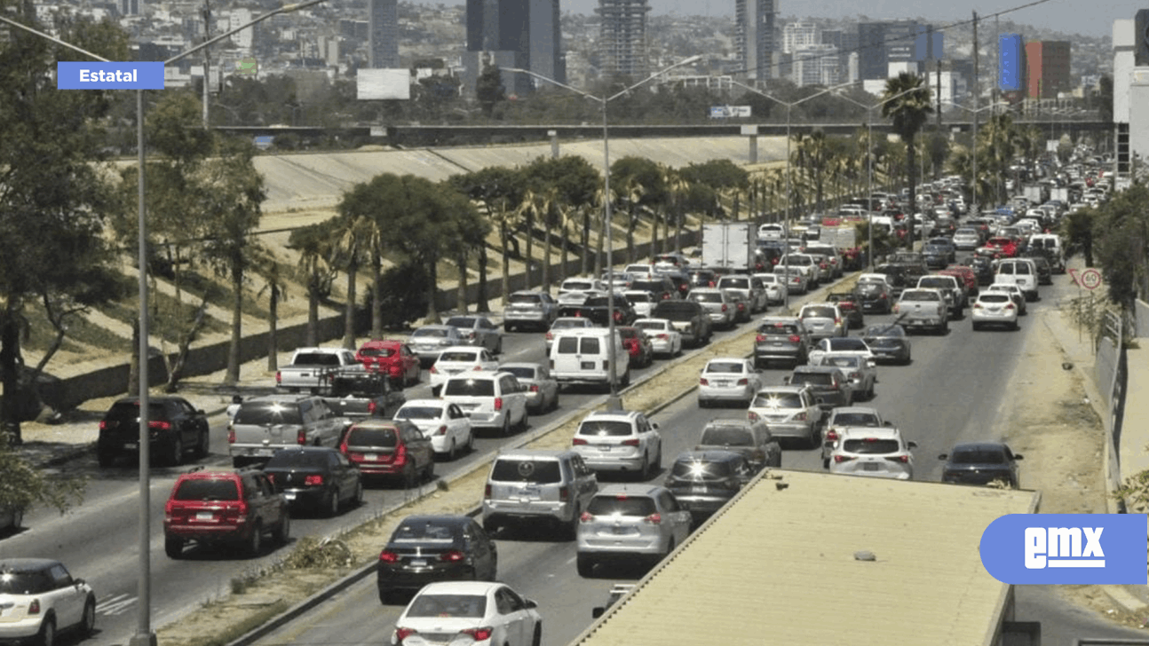 EMX-Seguirán largas filas en vía rápida mientras el CBP no agilice cruces 