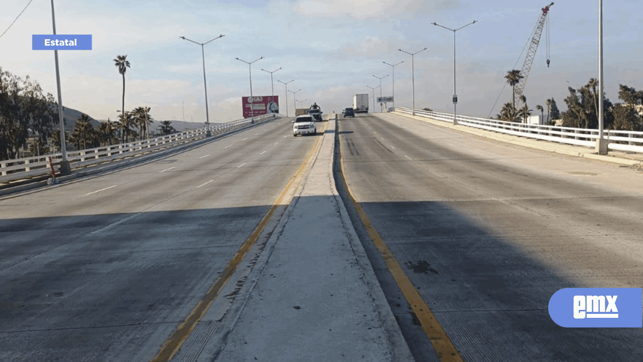 EMX-Habilita SIDURT tercer carril del puente El Gallo