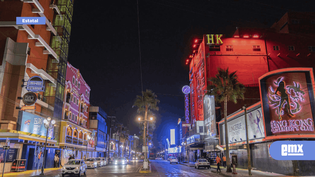 La noche en Tijuana después de la quema de vehículos - El Mexicano