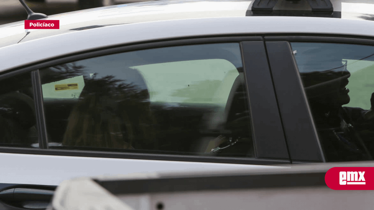 EMX-Policía municipal es embestido por vehículo conducido por mujer
