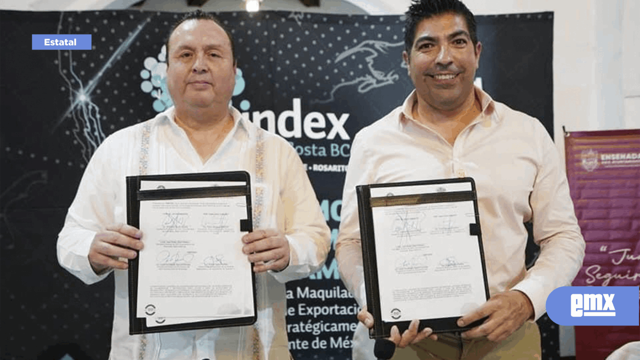 EMX-Firma Armando Ayala convenio con Industria Maquiladora 