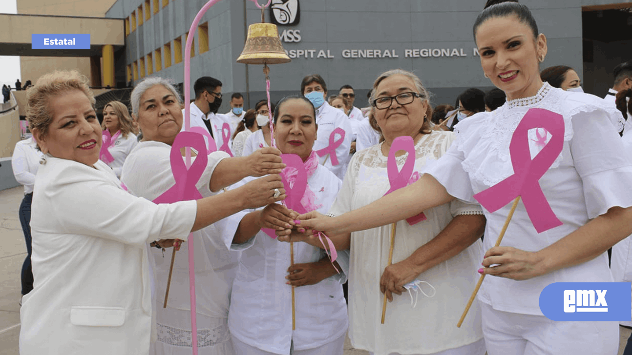 EMX-Forma personal del IMSS lazo humano, en apoyo a la lucha contra el cáncer de mama 