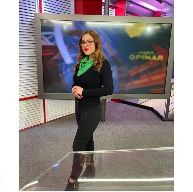 EMX-Estefanía Veloz renuncia a Morena en el 8M
