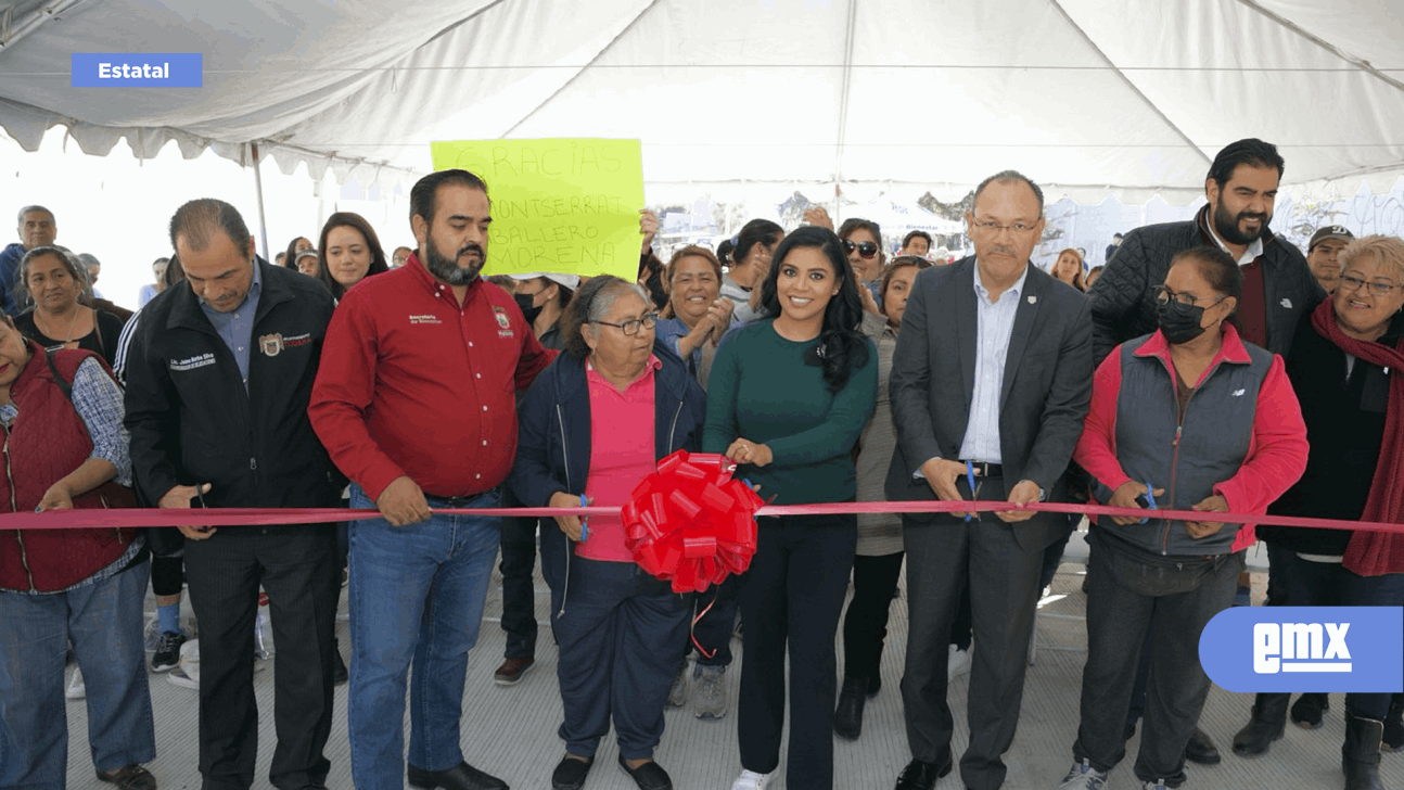 EMX-Alcaldesa entrega calle Mier y Terán a Residentes de la colonia Horóscopo
