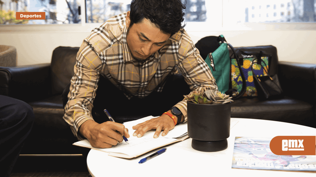 EMX-Firma Darvish extensión de contrato con Padres 