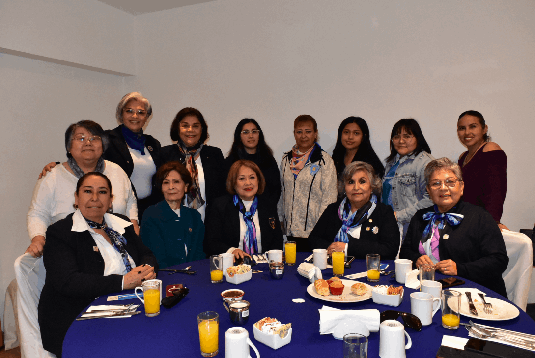 EMX-Premian a mujeres del programa “Vive tu Sueño”