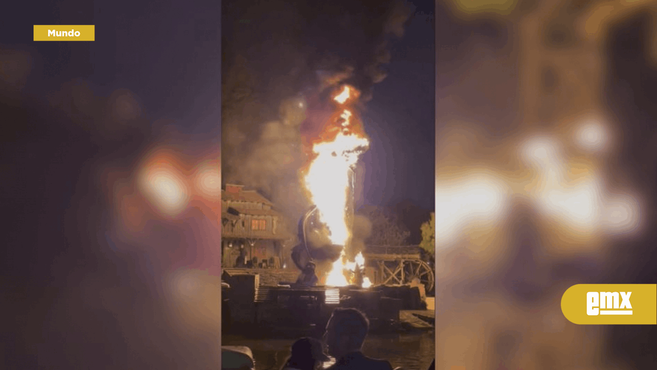 EMX-Desalojan Disneyland por incendio de dragón mecánico